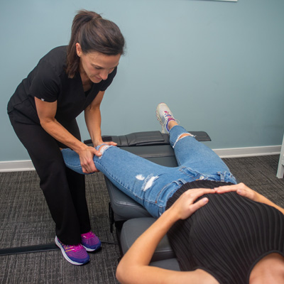 Chiropractor Richmond VA Teresa Green Lower Extremity Basic Adjustment Knee Chiropractor Richmond VA Teresa Green Lower Extremity Basic Adjustment Knee
